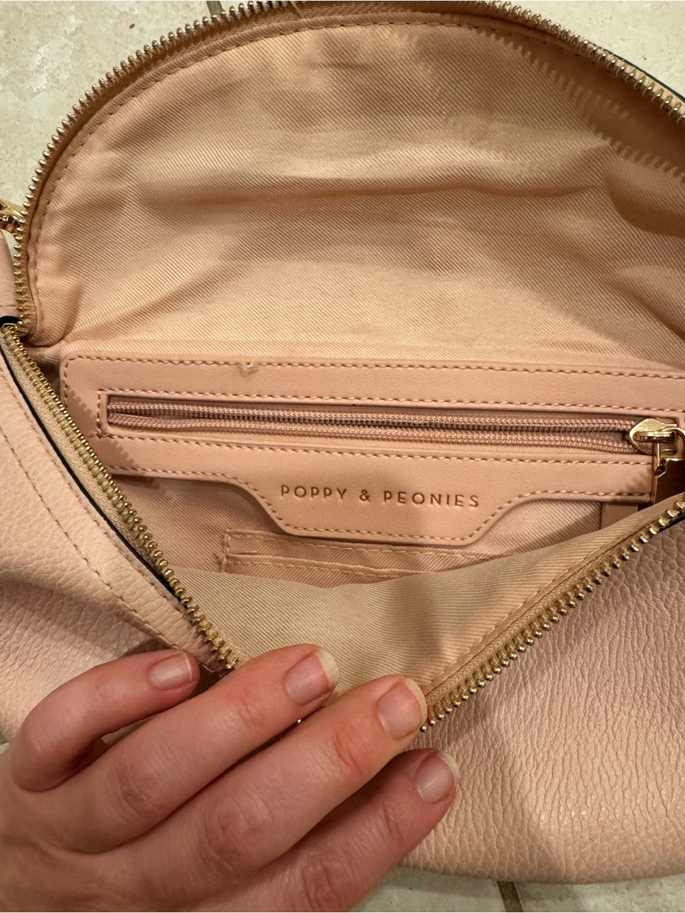 The SIDEKICK Blush Leather Crossbody Belt Bag - Picture 8 of 9